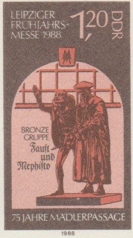 Farbvariante d<br>zusätzlich mit Loch im Sockel